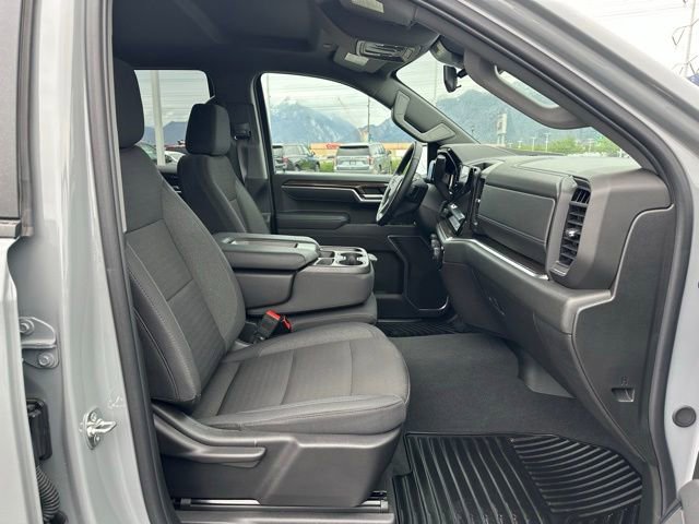 Certified 2025 Chevrolet Silverado 1500 RST w/ Z71 Off-Road Package AWD/4WD image 16