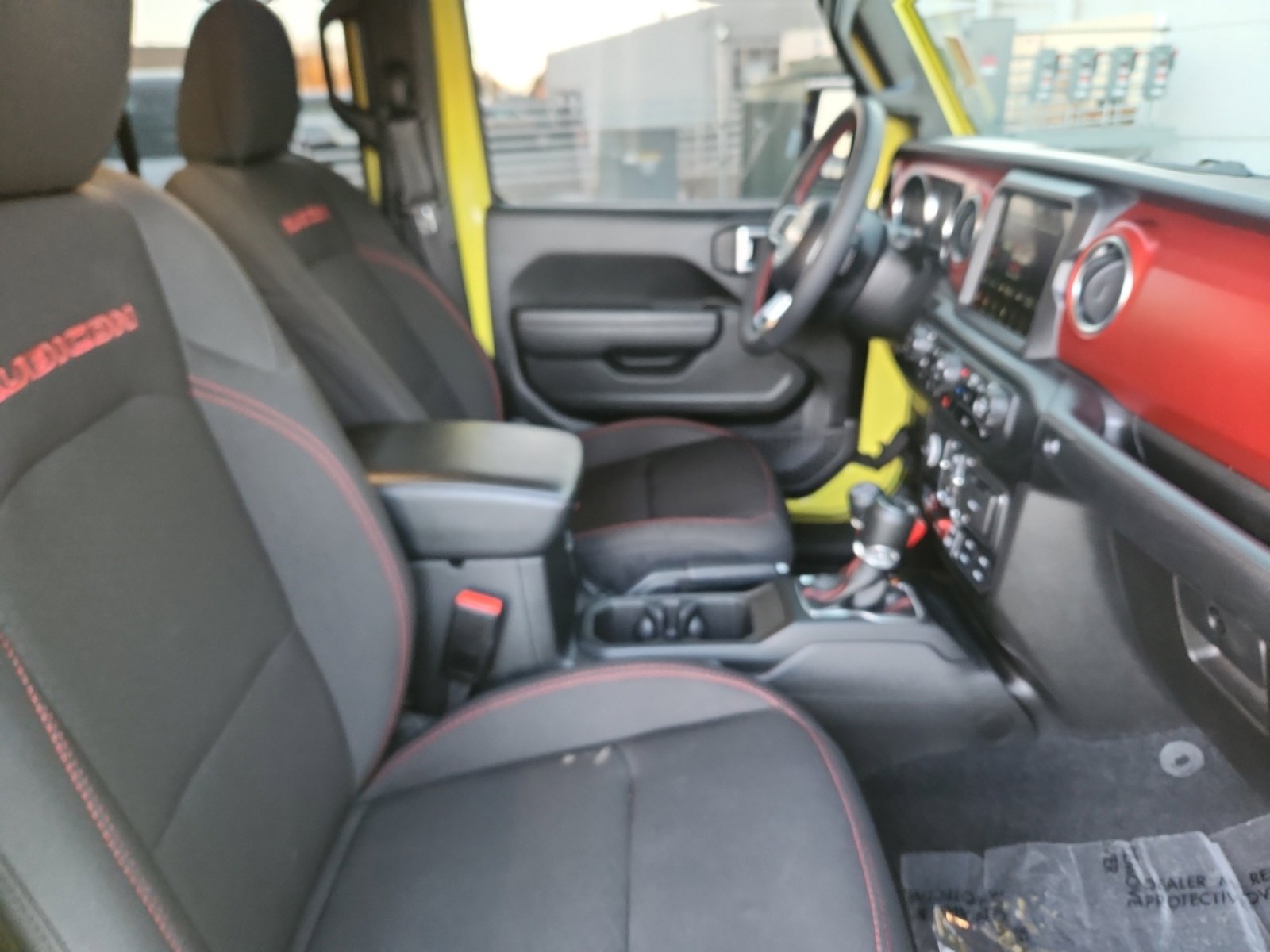 Used 2023 Jeep Gladiator Rubicon w/ Cold Weather Group image 20