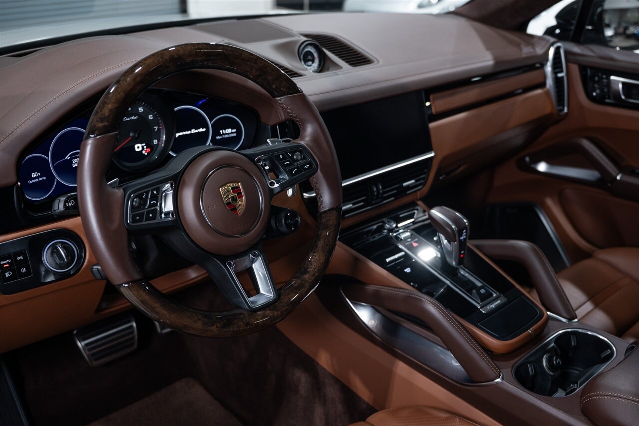 Used 2021 Porsche Cayenne Turbo AWD/4WD image 52