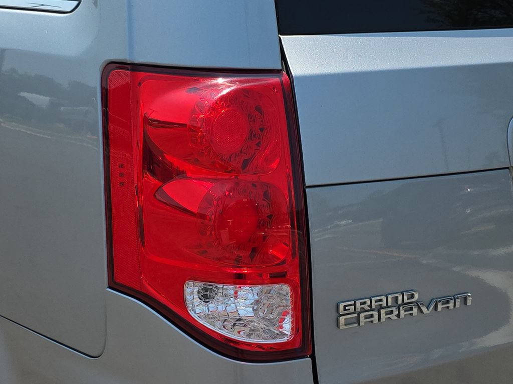 Used 2019 Dodge Grand Caravan SXT FWD image 33