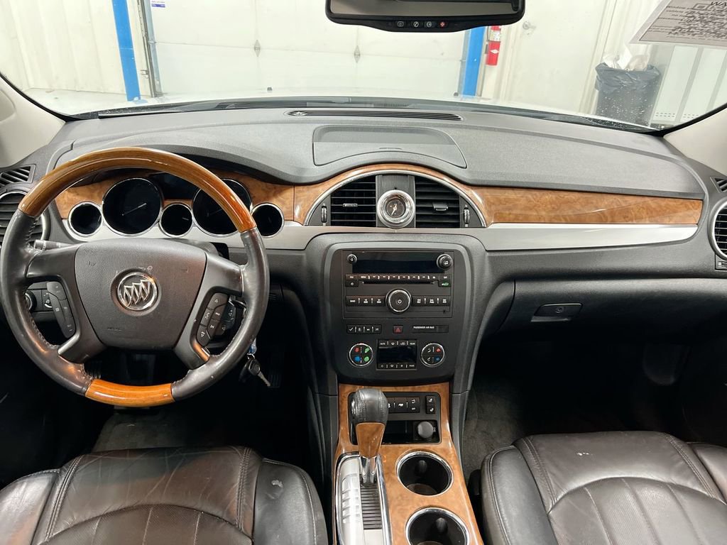 Used 2011 Buick Enclave CXL w/ Trailering Provision Package FWD image 10