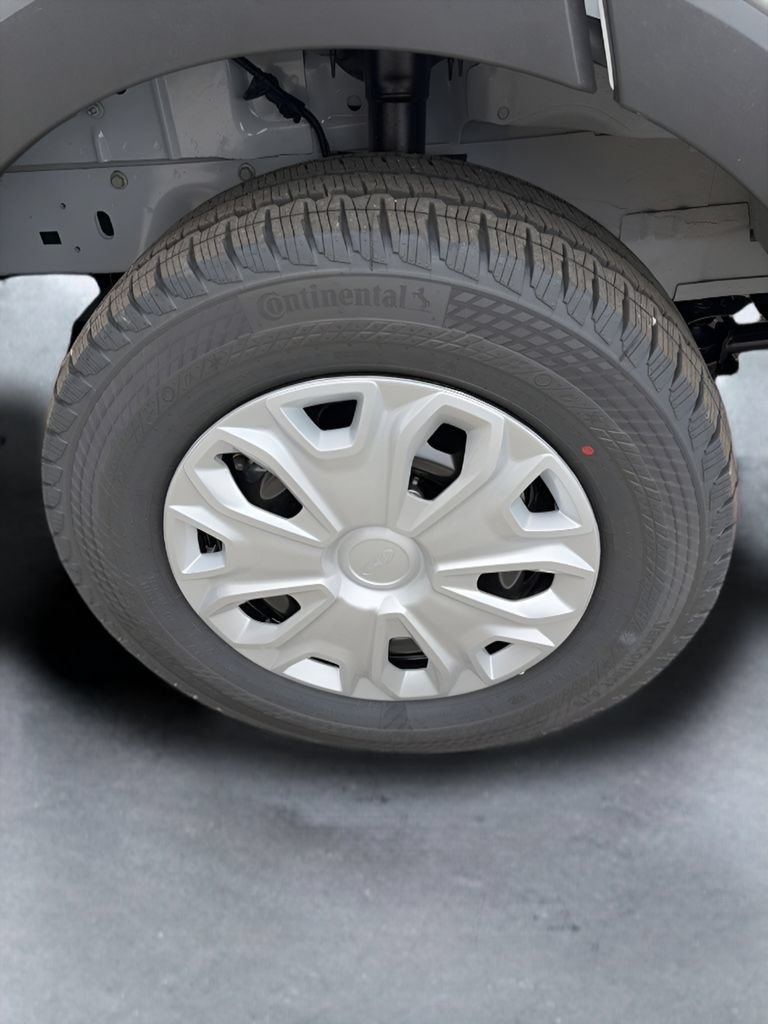 New 2026 Ford Transit 250 148 Medium Roof RWD image 17