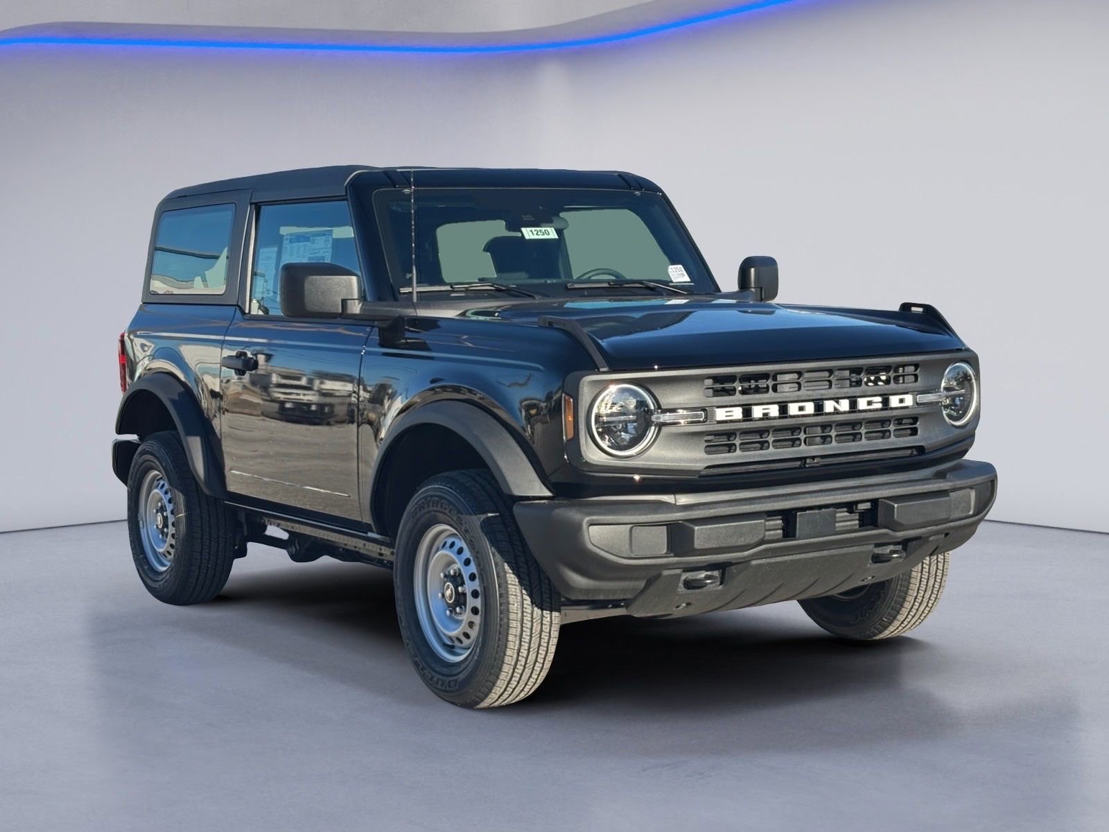 New 2025 Ford Bronco 2-Door AWD/4WD image 8