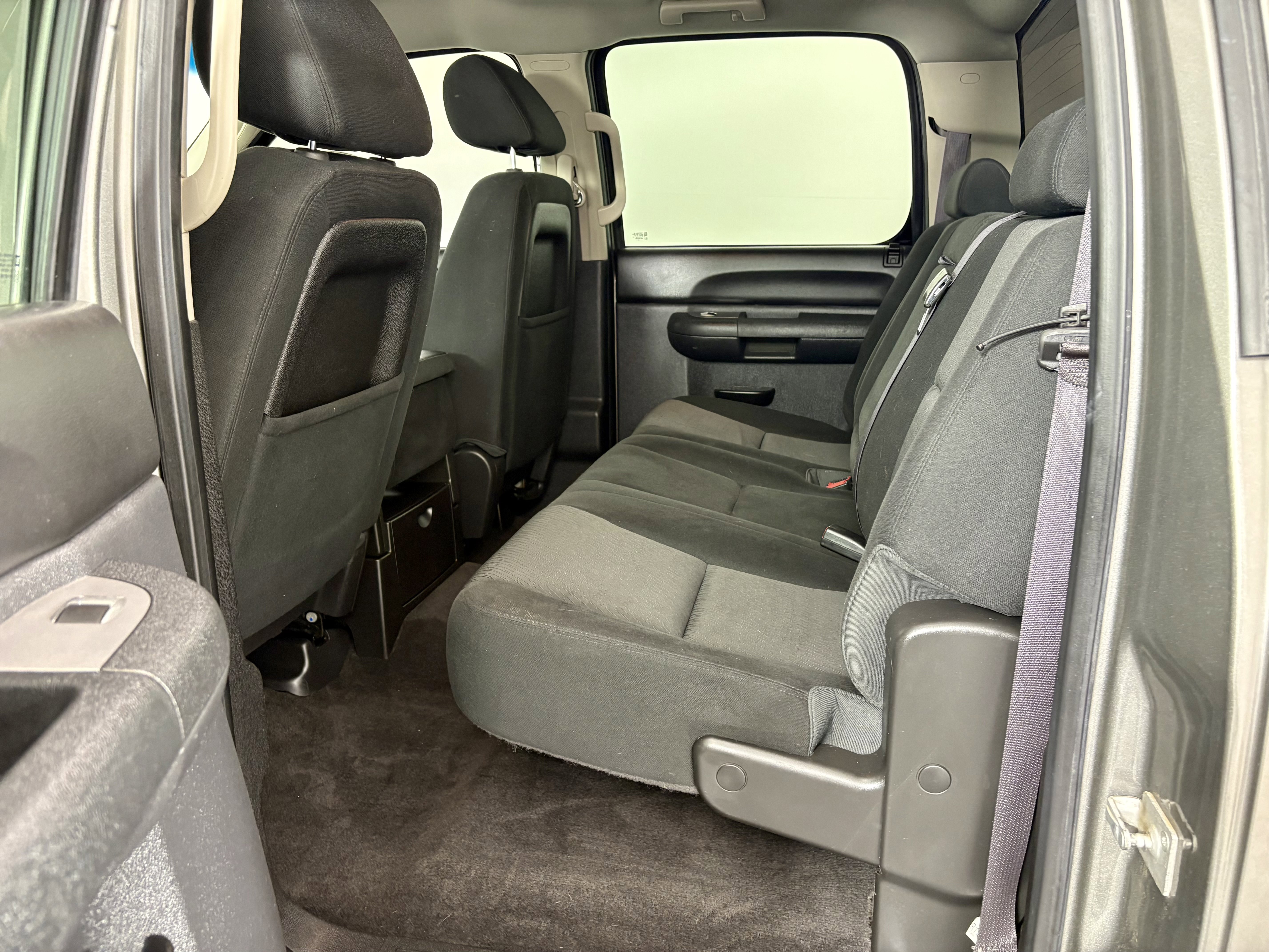 Used 2013 Chevrolet Silverado 2500 LT w/ Interior Plus Package image 14