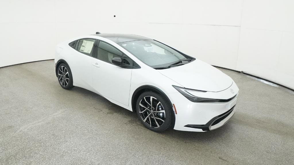 New 2025 Toyota Prius Plug-In Hybrid image 29