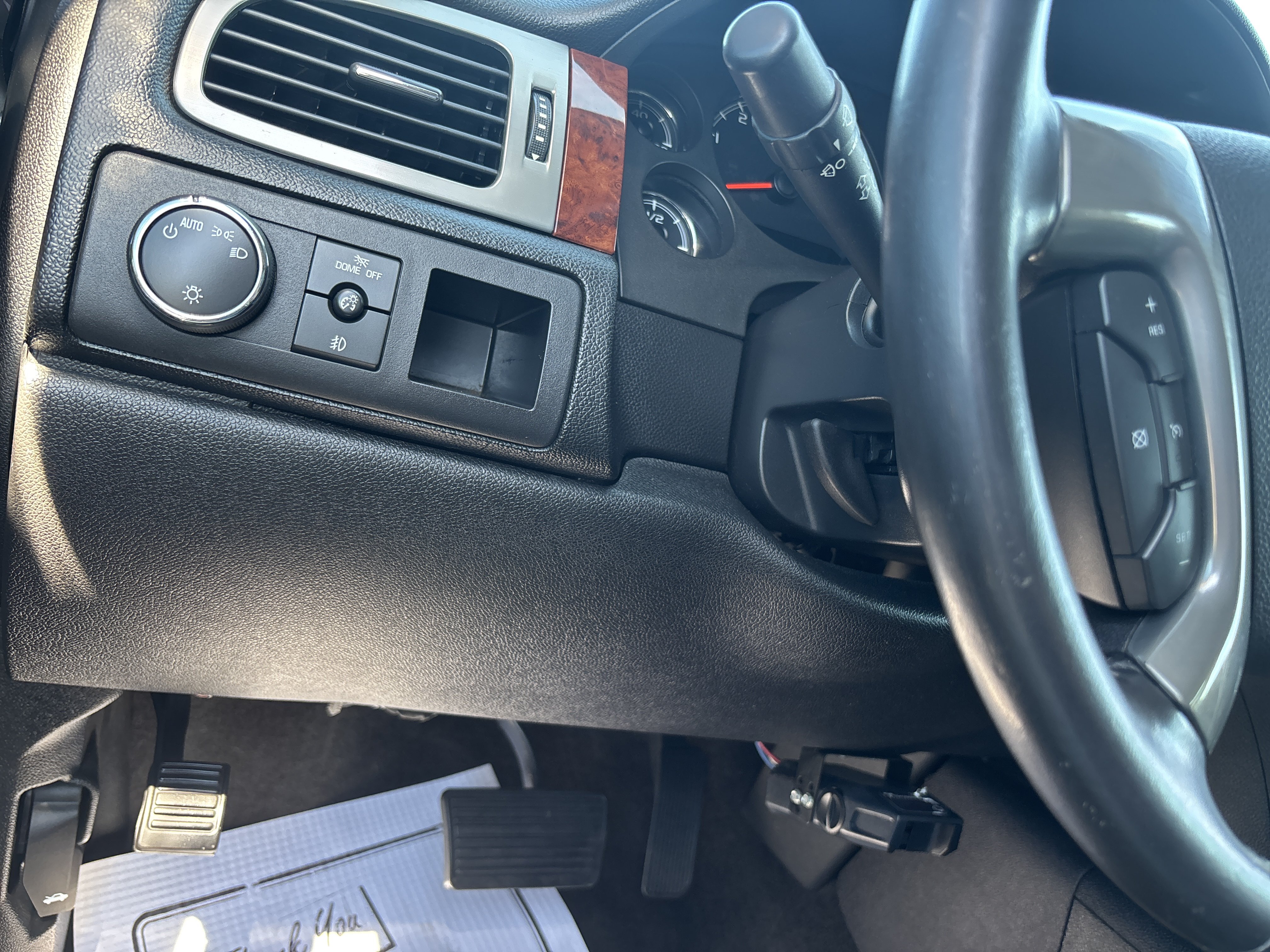 Used 2012 Chevrolet Avalanche LT RWD image 17