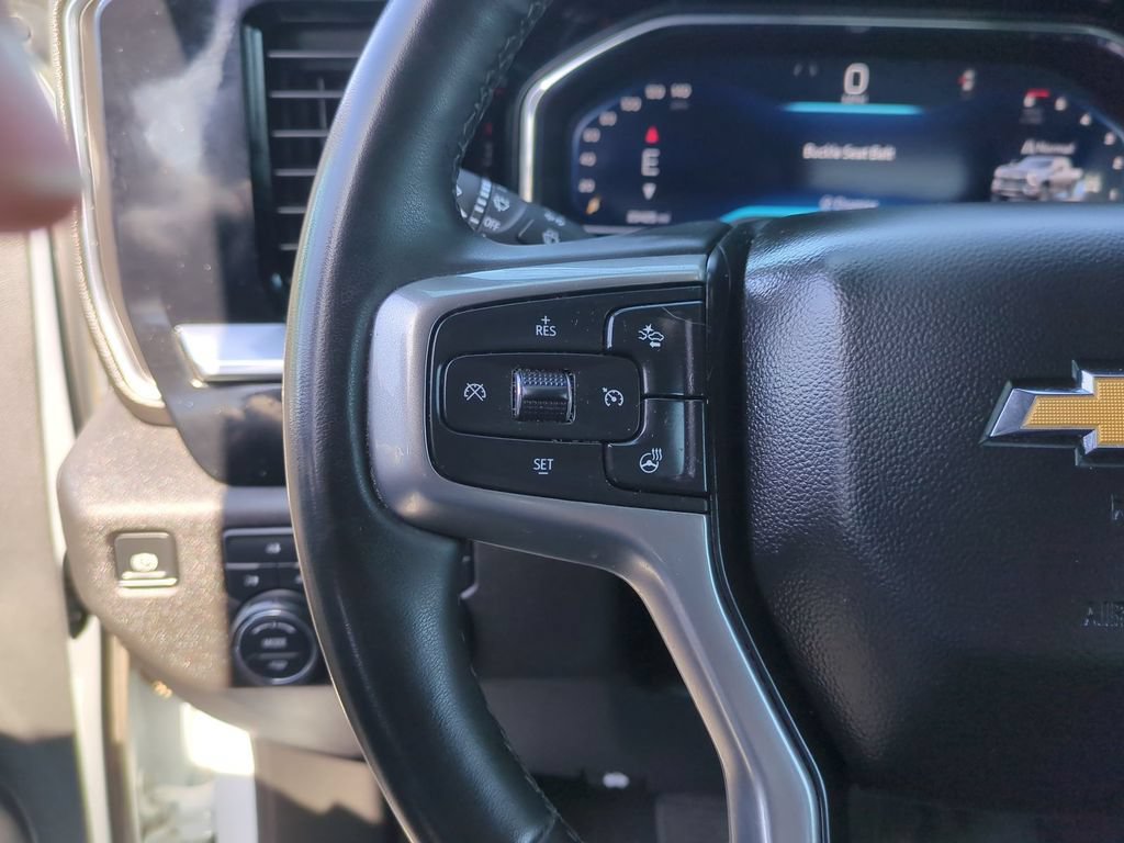 Used 2025 Chevrolet Silverado 2500 LT w/ Convenience Package AWD/4WD image 12