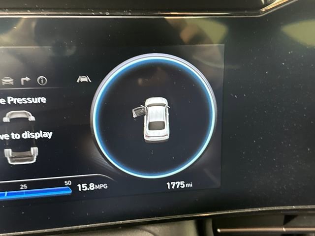 Used 2025 Hyundai Elantra N Line w/ Cargo Package image 18