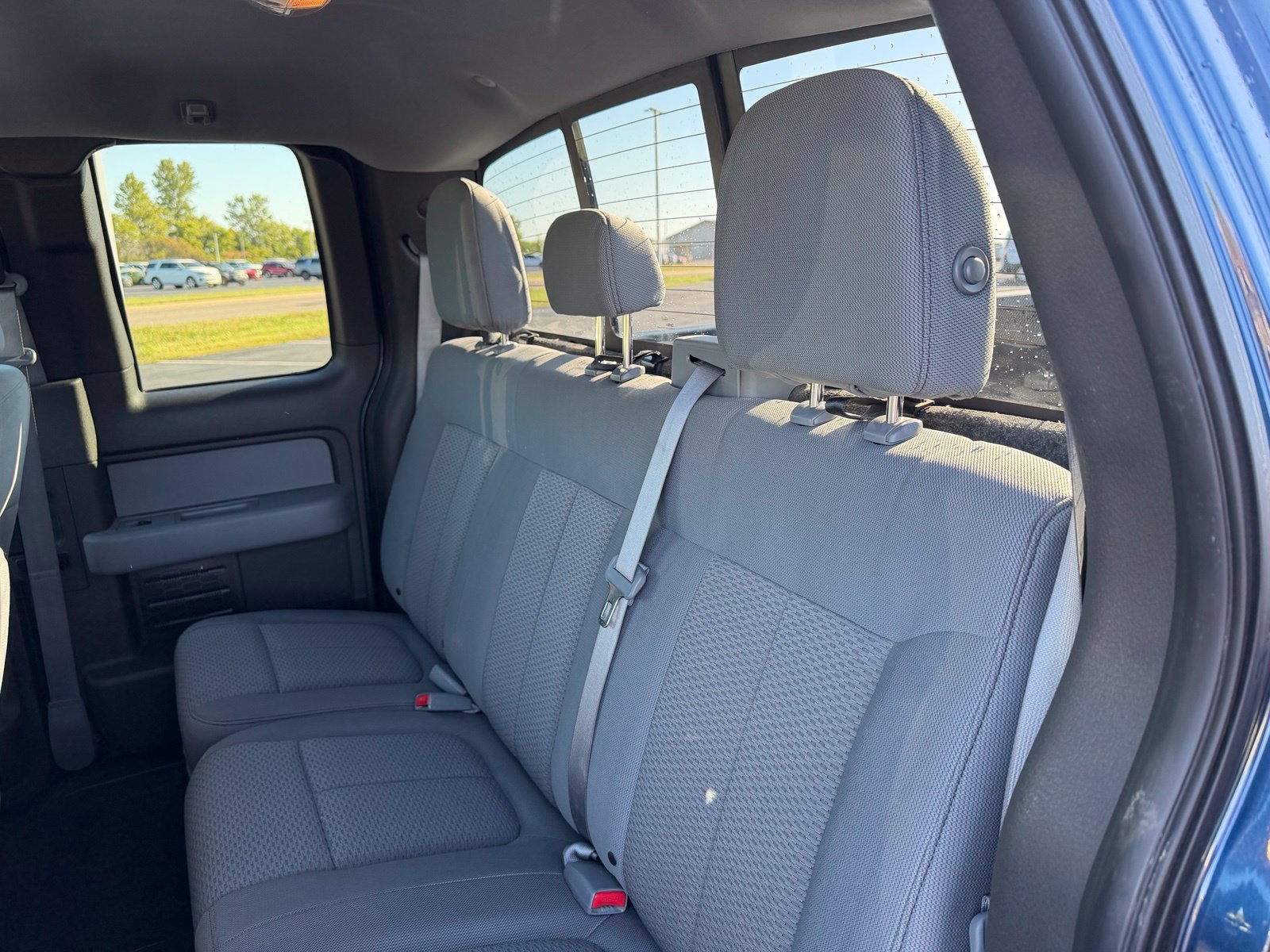 Used 2014 Ford F150 XLT w/ Equipment Group 302A Luxury AWD/4WD image 12