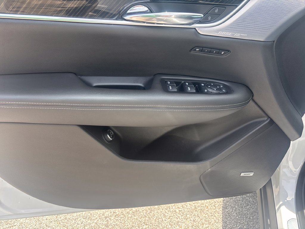 Used 2020 Cadillac XT6 Premium Luxury FWD image 15
