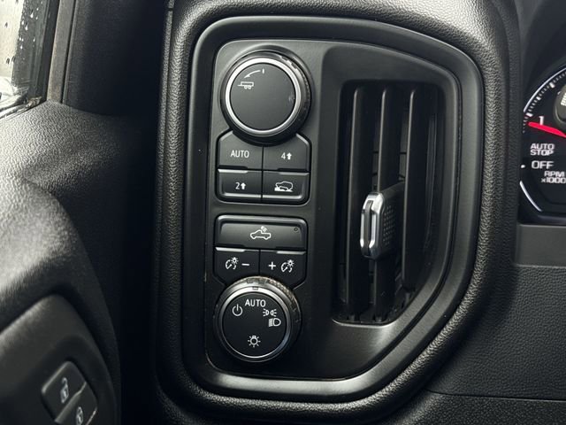 Certified 2022 Chevrolet Silverado 1500 Custom w/ LPO, Dark Essentials Package image 17
