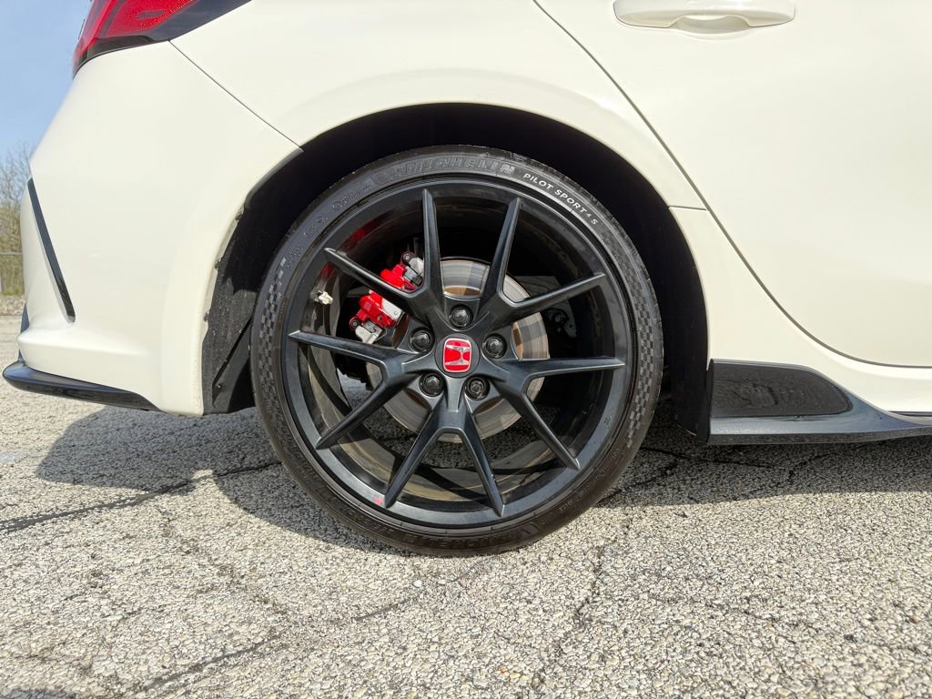 Used 2024 Honda Civic Type R image 11