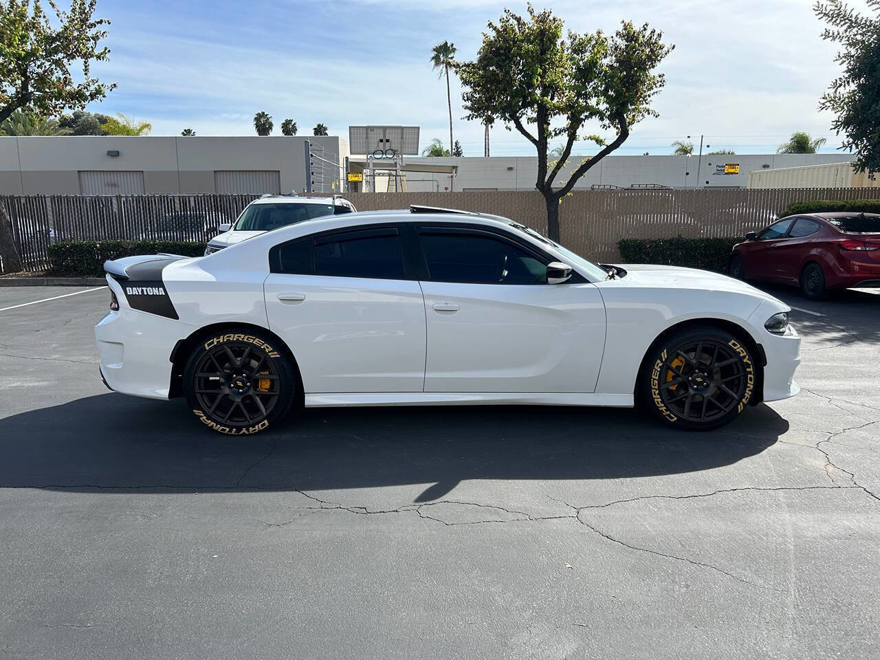 Used 2017 Dodge Charger R/T image 6