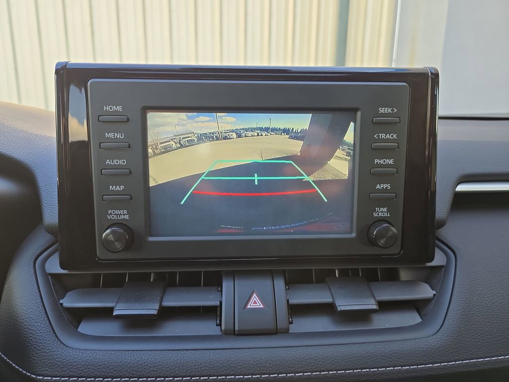 Used 2019 Toyota RAV4 XLE FWD image 24