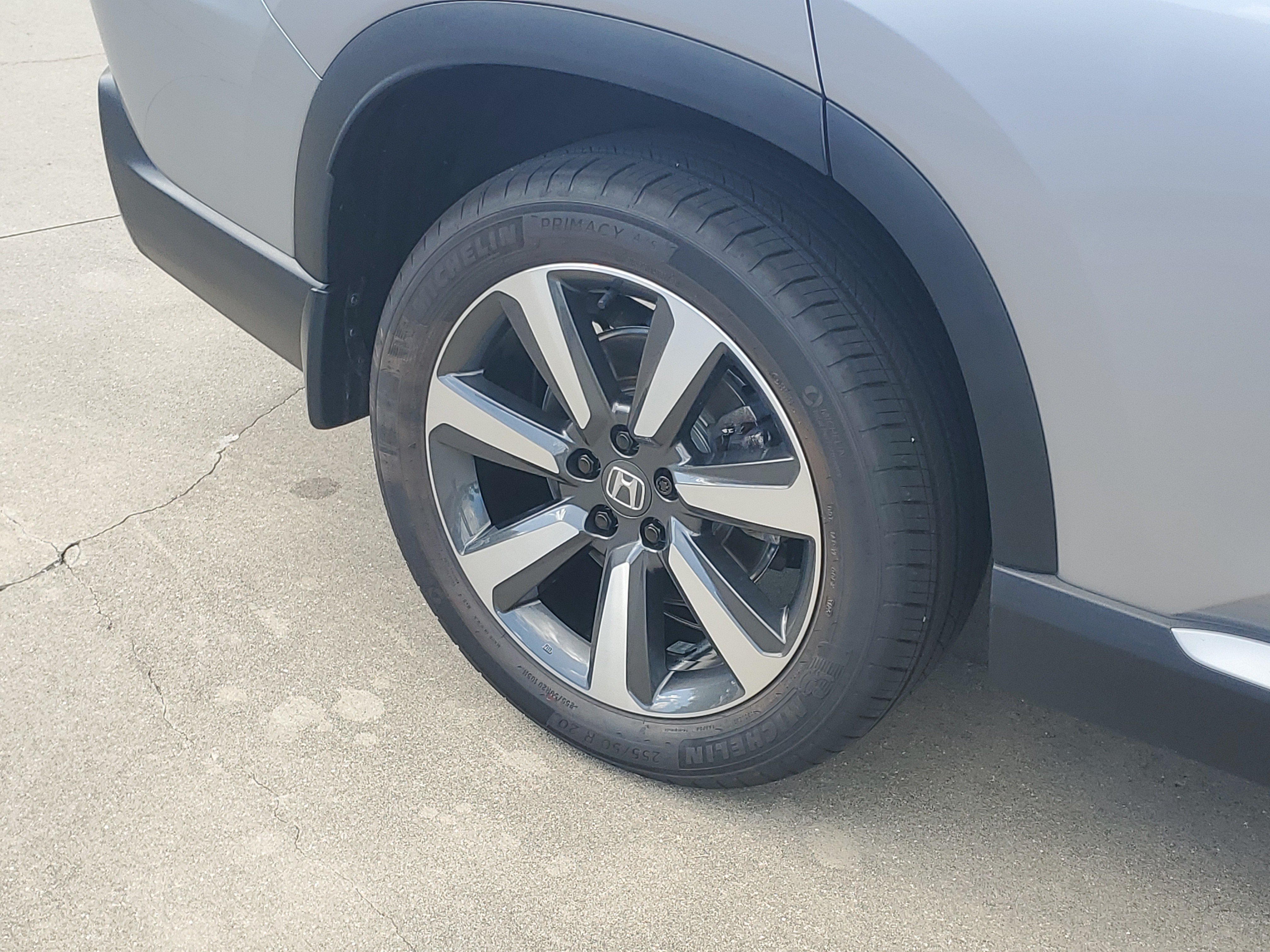 Used 2024 Honda Pilot Touring image 8