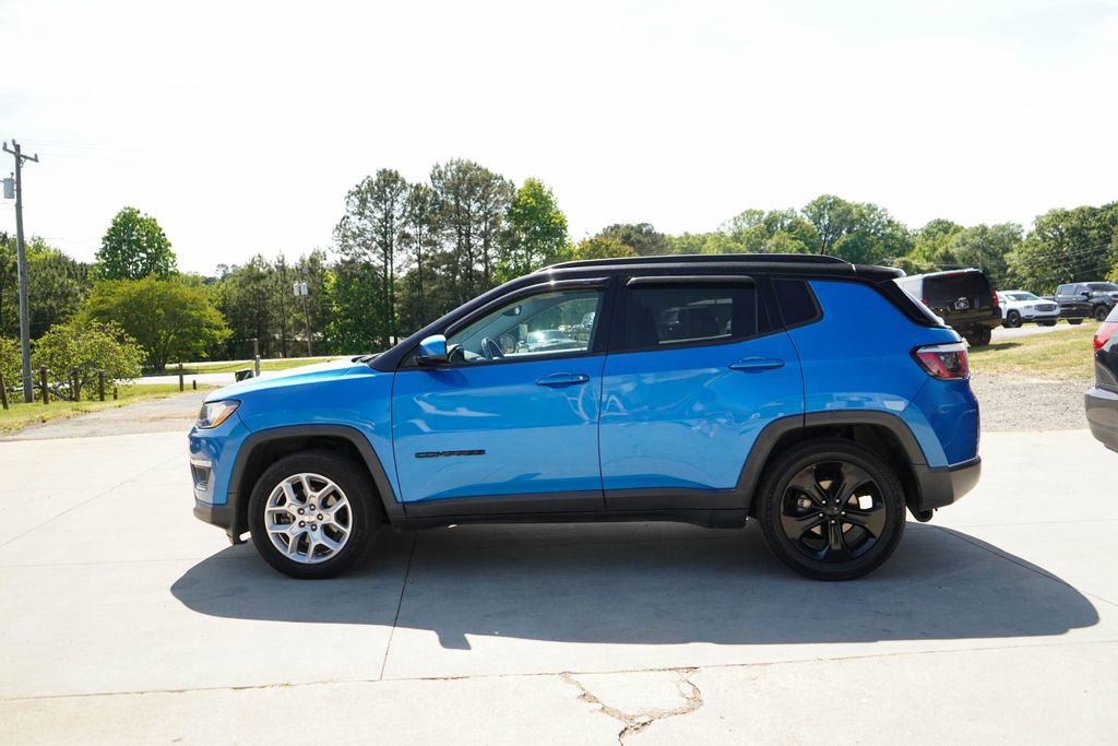 Used 2019 Jeep Compass Latitude FWD image 23