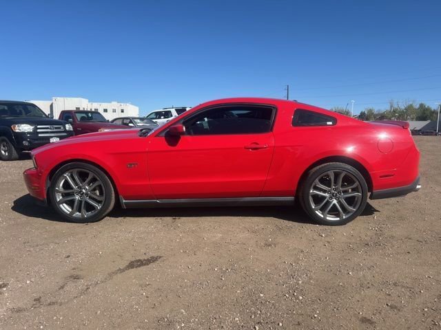 Used 2010 Ford Mustang GT RWD image 2