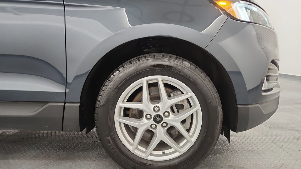 Used 2023 Ford Edge SEL w/ Convenience Package image 24