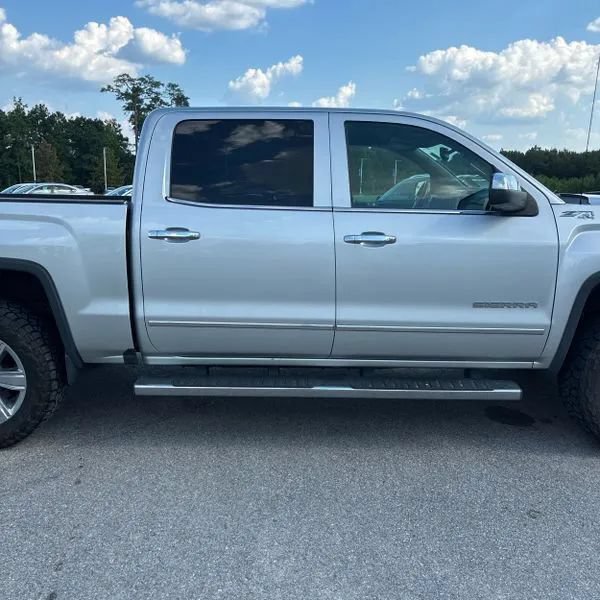 Used 2018 GMC Sierra 1500 SLT AWD/4WD image 13