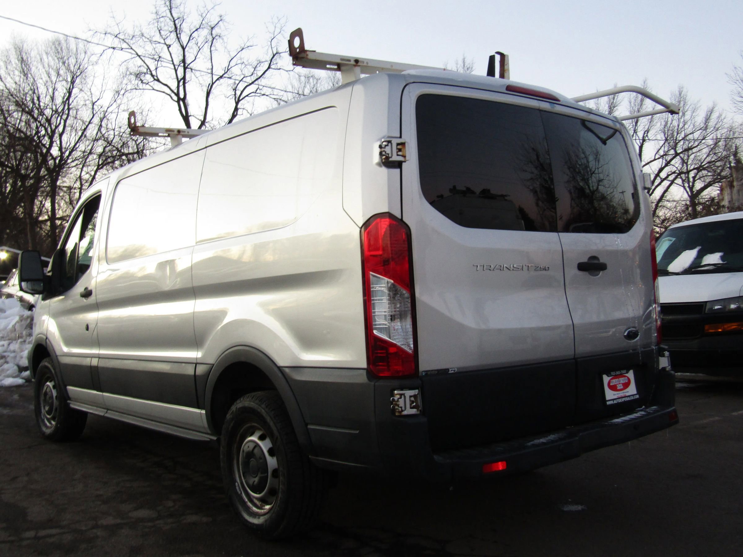 Used 2015 Ford Transit 250 Low Roof image 9