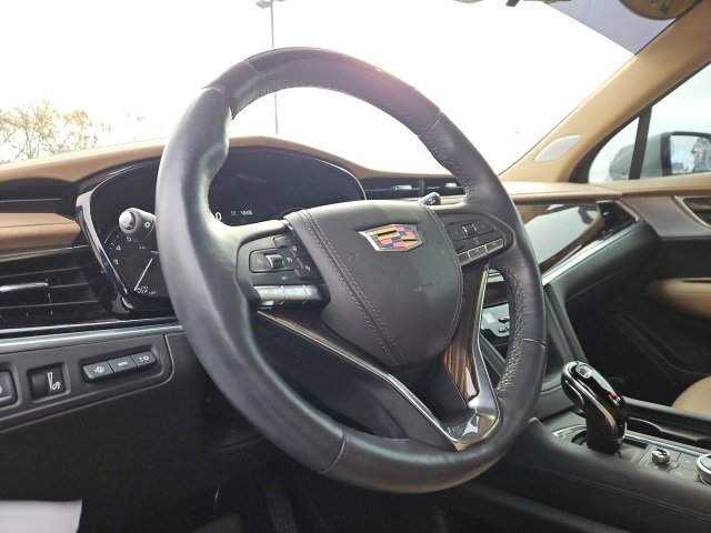 Certified 2024 Cadillac XT6 Premium Luxury w/ Platinum Package image 31