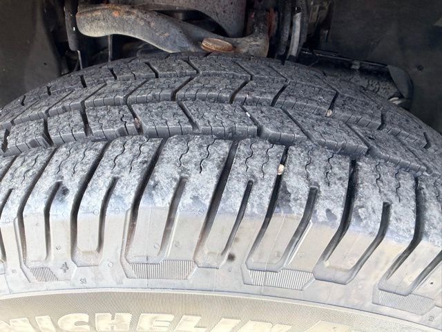 Used 2020 Ford F150 Lariat image 13