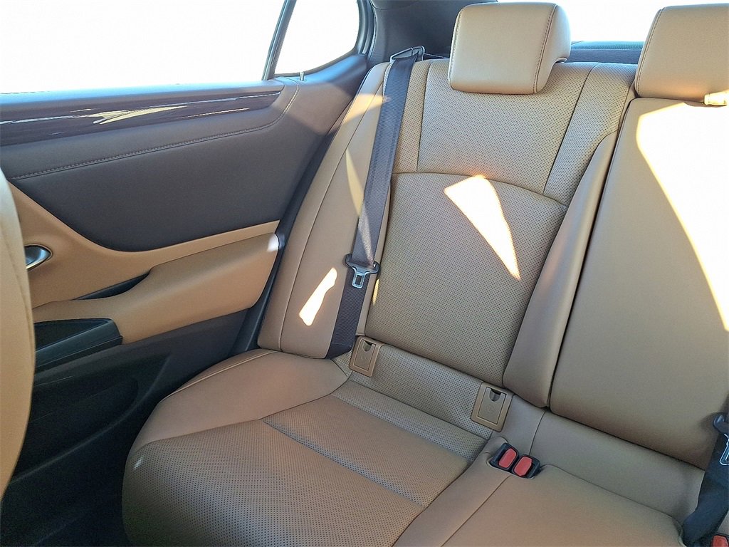 Used 2019 Lexus ES 350 image 18