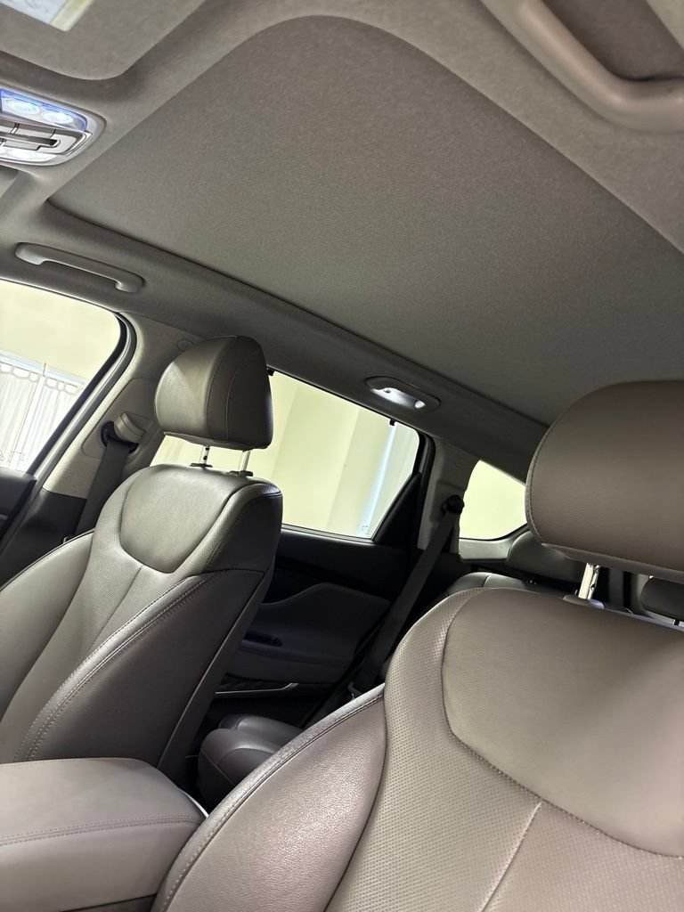 Used 2020 Hyundai Santa Fe SEL AWD/4WD image 15