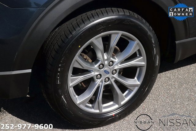 Used 2022 Ford Explorer Limited w/ Equipment Group 301A image 7