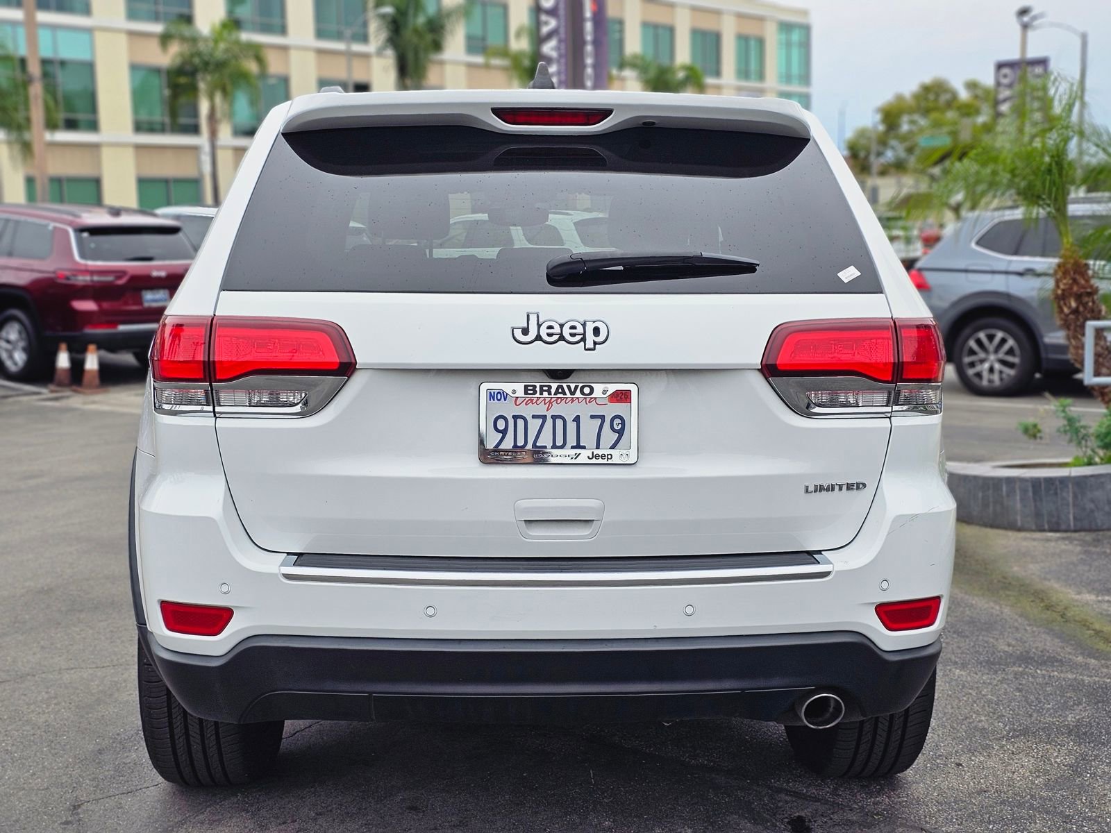 Used 2020 Jeep Grand Cherokee Limited w/ Luxury Group II image 6