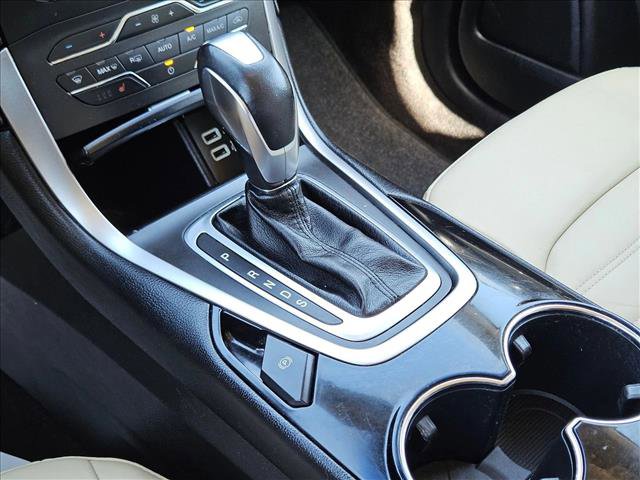 Used 2016 Ford Edge SEL w/ Equipment Group 201A image 12