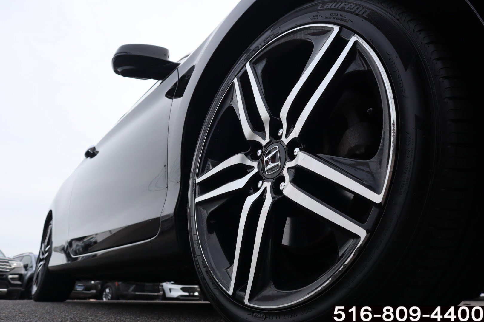 Used 2017 Honda Accord Touring image 10