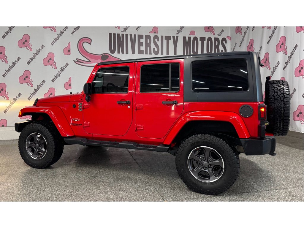 Used 2016 Jeep Wrangler Unlimited Sahara w/ Connectivity Group image 15