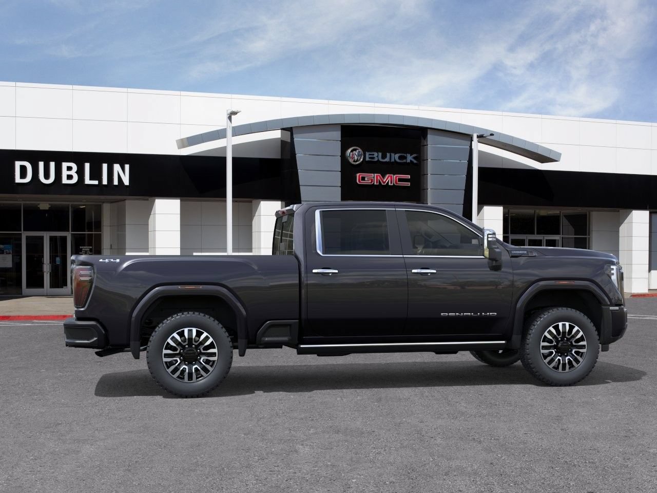 New 2026 GMC Sierra 2500 Denali Ultimate w/ LPO, Black Badging Package AWD/4WD image 3