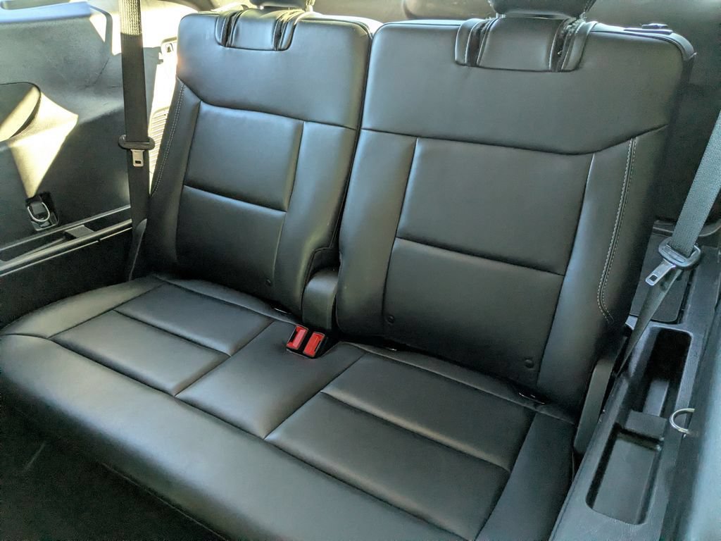 Used 2022 Ford Explorer XLT AWD/4WD image 28
