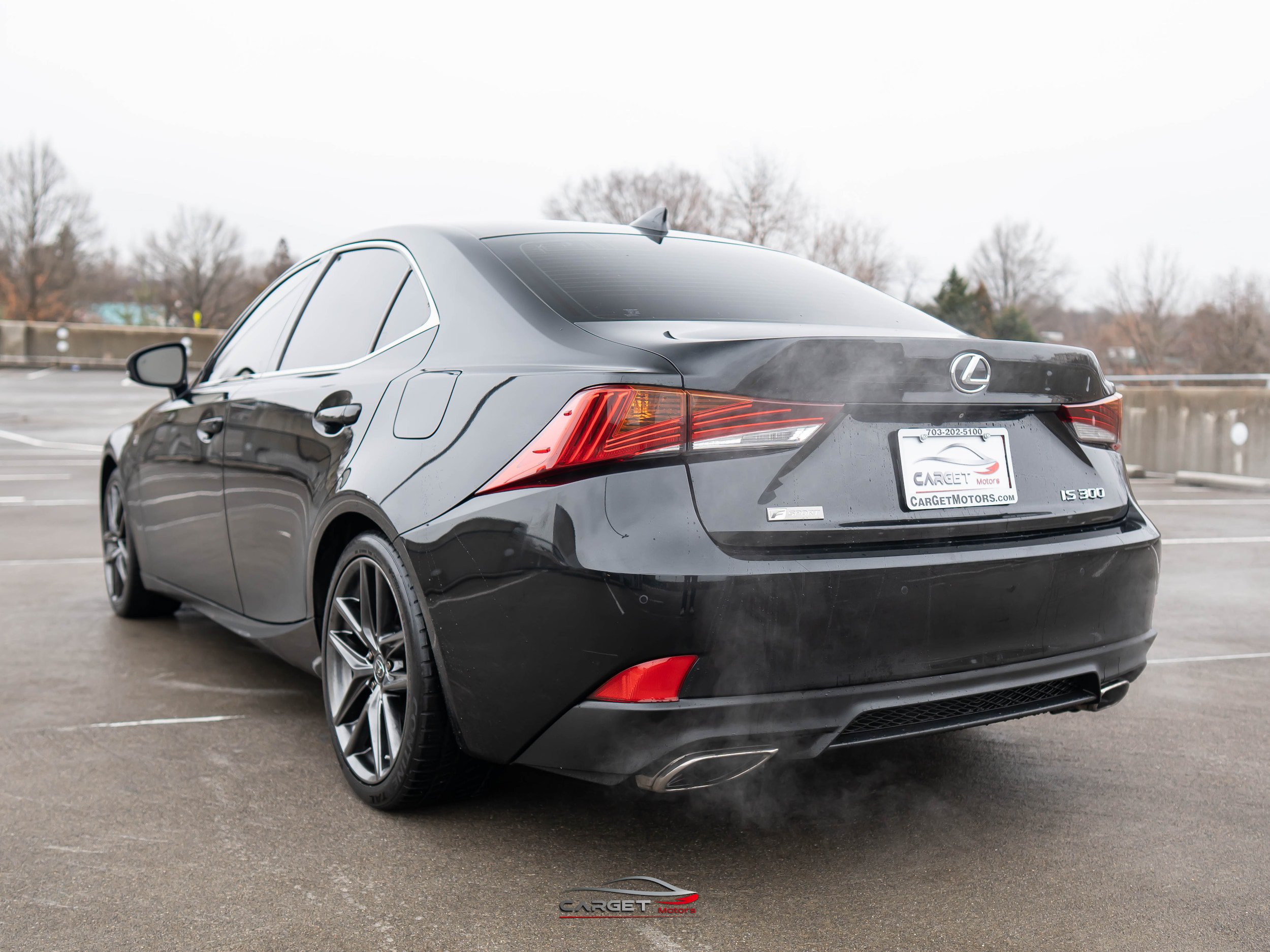 Used 2019 Lexus IS 300 F Sport w/ F Sport Package RWD image 5