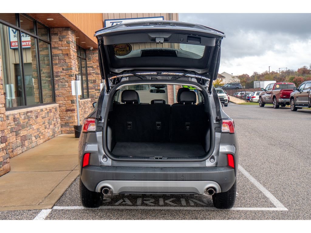 Used 2022 Ford Escape SEL image 26