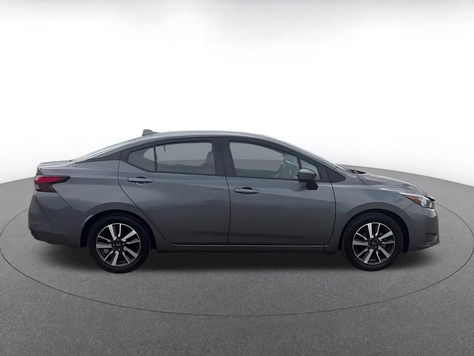 Used 2025 Nissan Versa SV FWD image 16