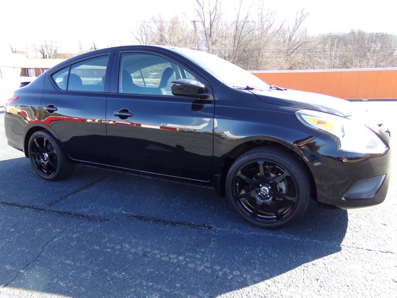 Used 2016 Nissan Versa S image 7