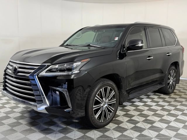Used 2021 Lexus LX 570 4WD w/ Luxury Package image 2