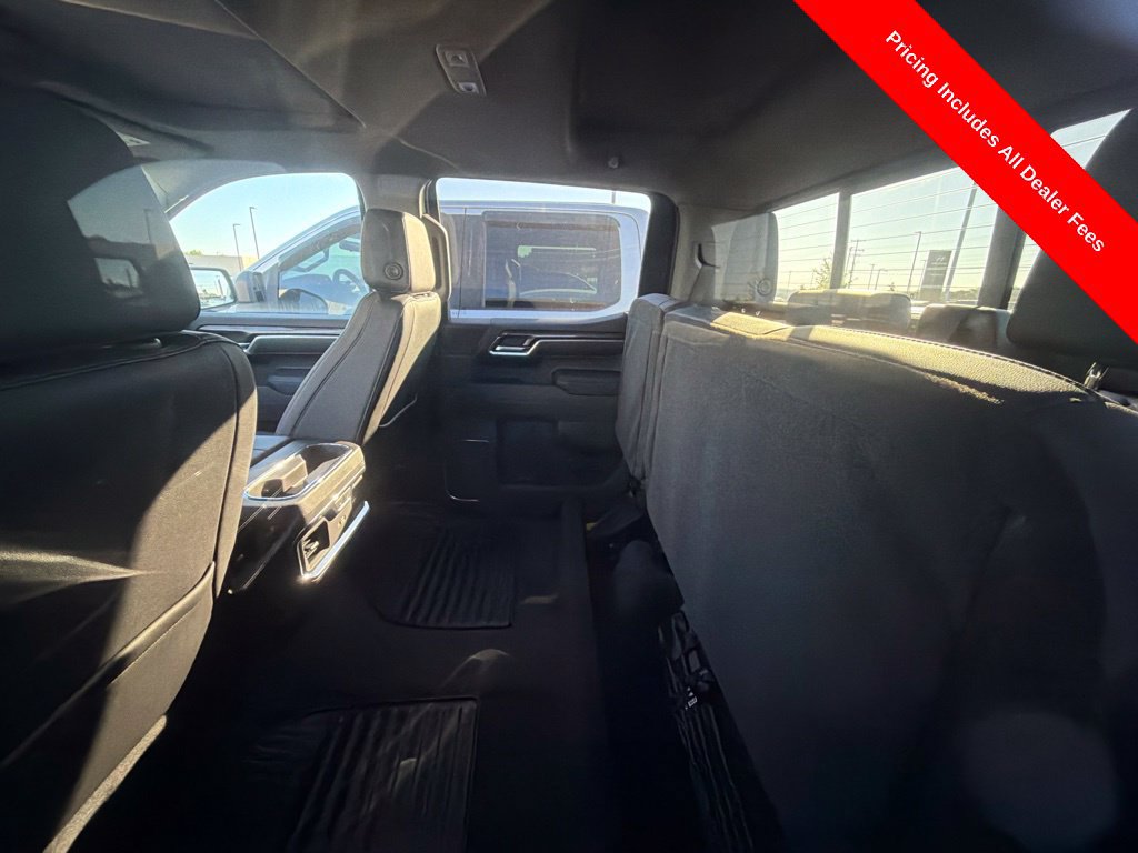 Used 2025 Chevrolet Silverado 1500 LTZ w/ Technology Package AWD/4WD image 8
