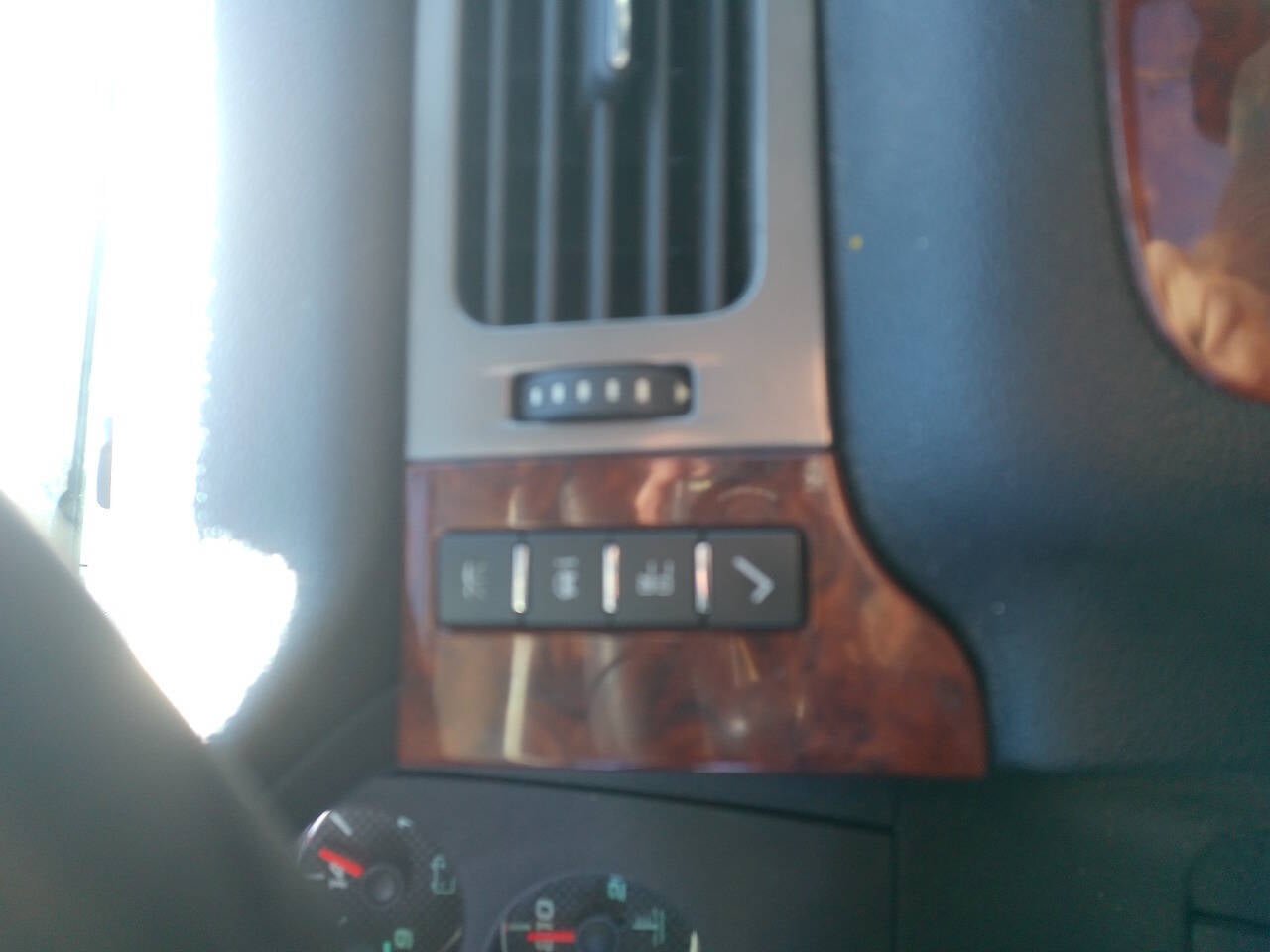 Used 2011 Chevrolet Silverado 1500 LTZ w/ LTZ Plus Package AWD/4WD image 40