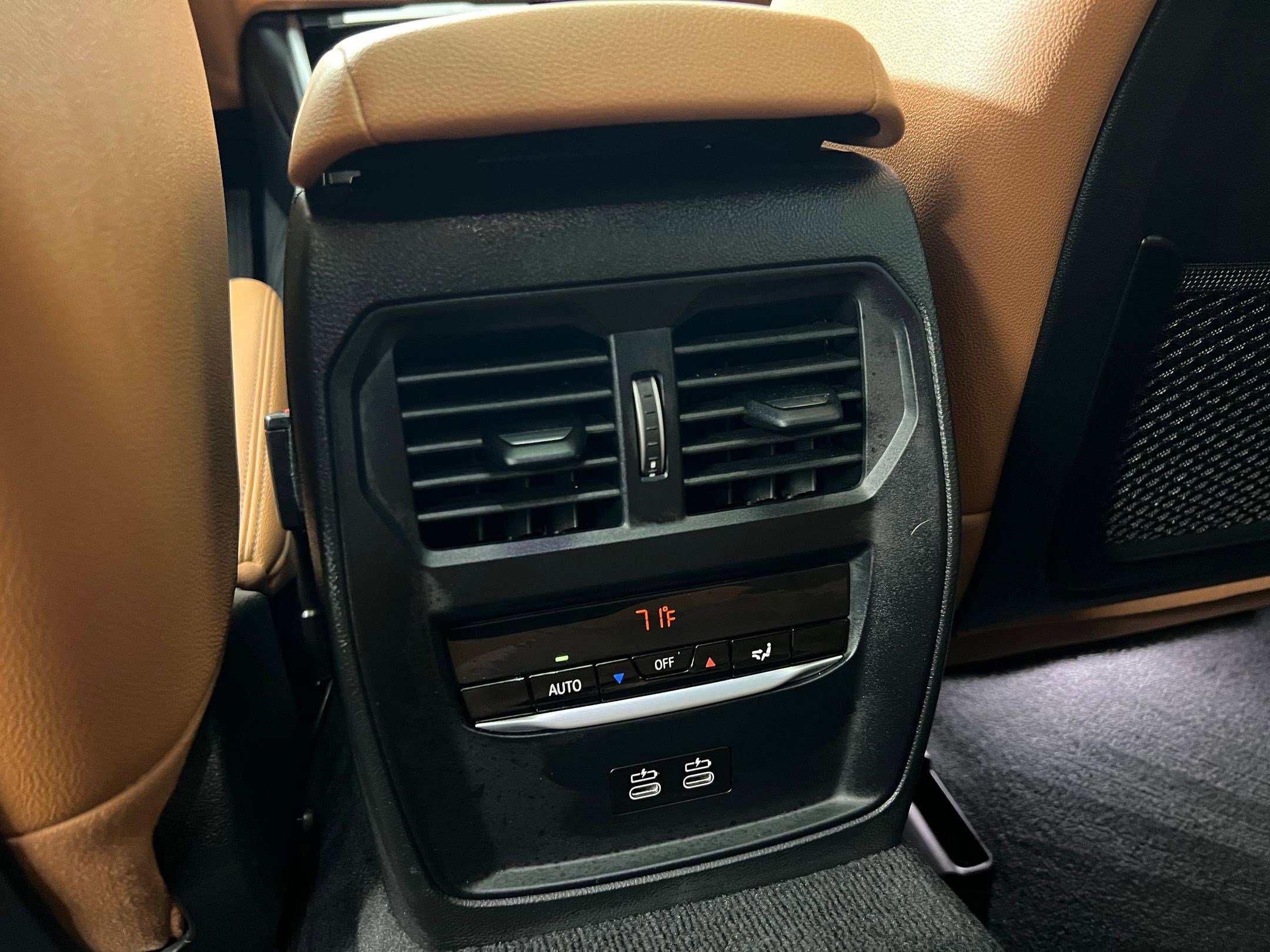 Used 2023 BMW i4 eDrive35 w/ Premium Package image 34