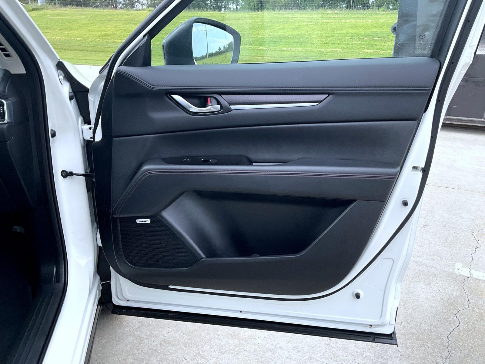 Certified 2025 MAZDA CX-5 Carbon Edition AWD/4WD image 17
