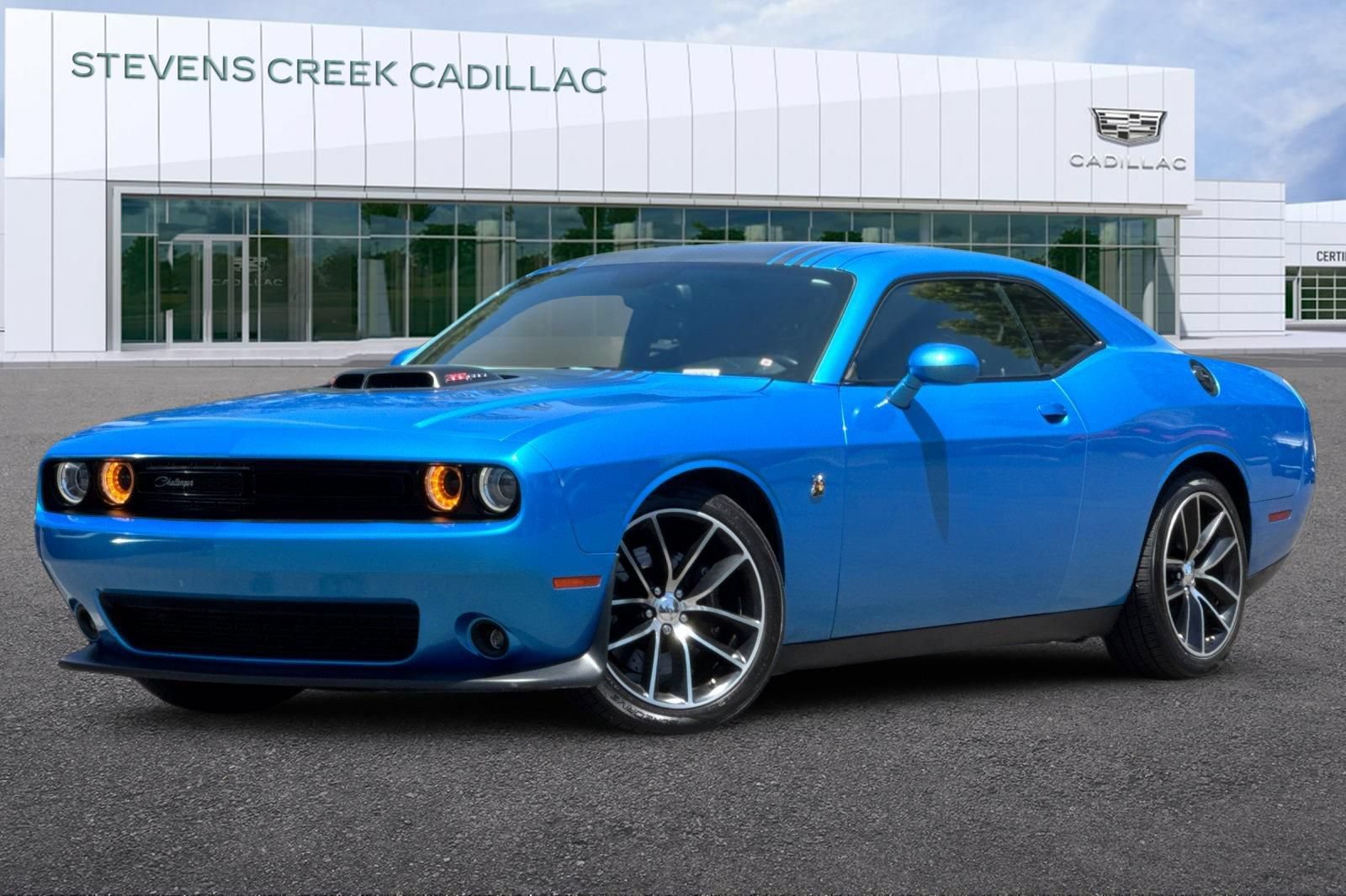 Used 2015 Dodge Challenger R/T Scat Pack RWD image 7