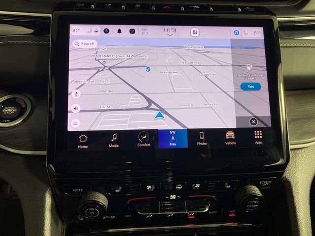 Used 2022 Jeep Grand Cherokee L Limited w/ Luxury Tech Group II image 23