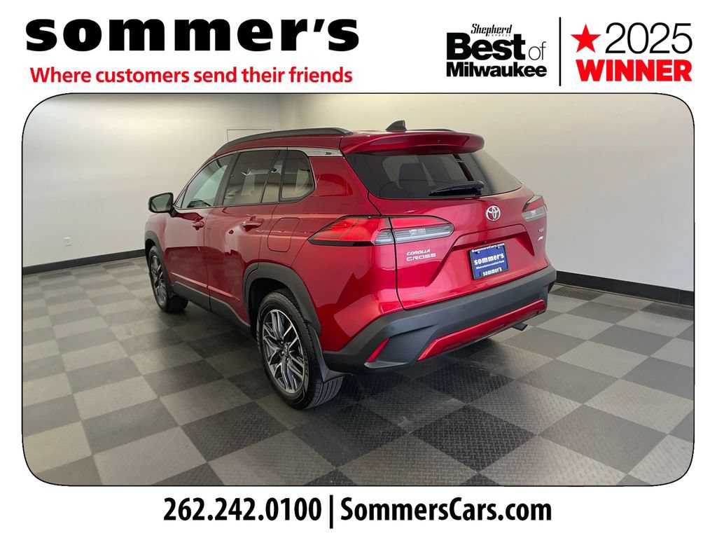 Used 2026 Toyota Corolla Cross XLE w/ Convenience Package AWD/4WD image 3