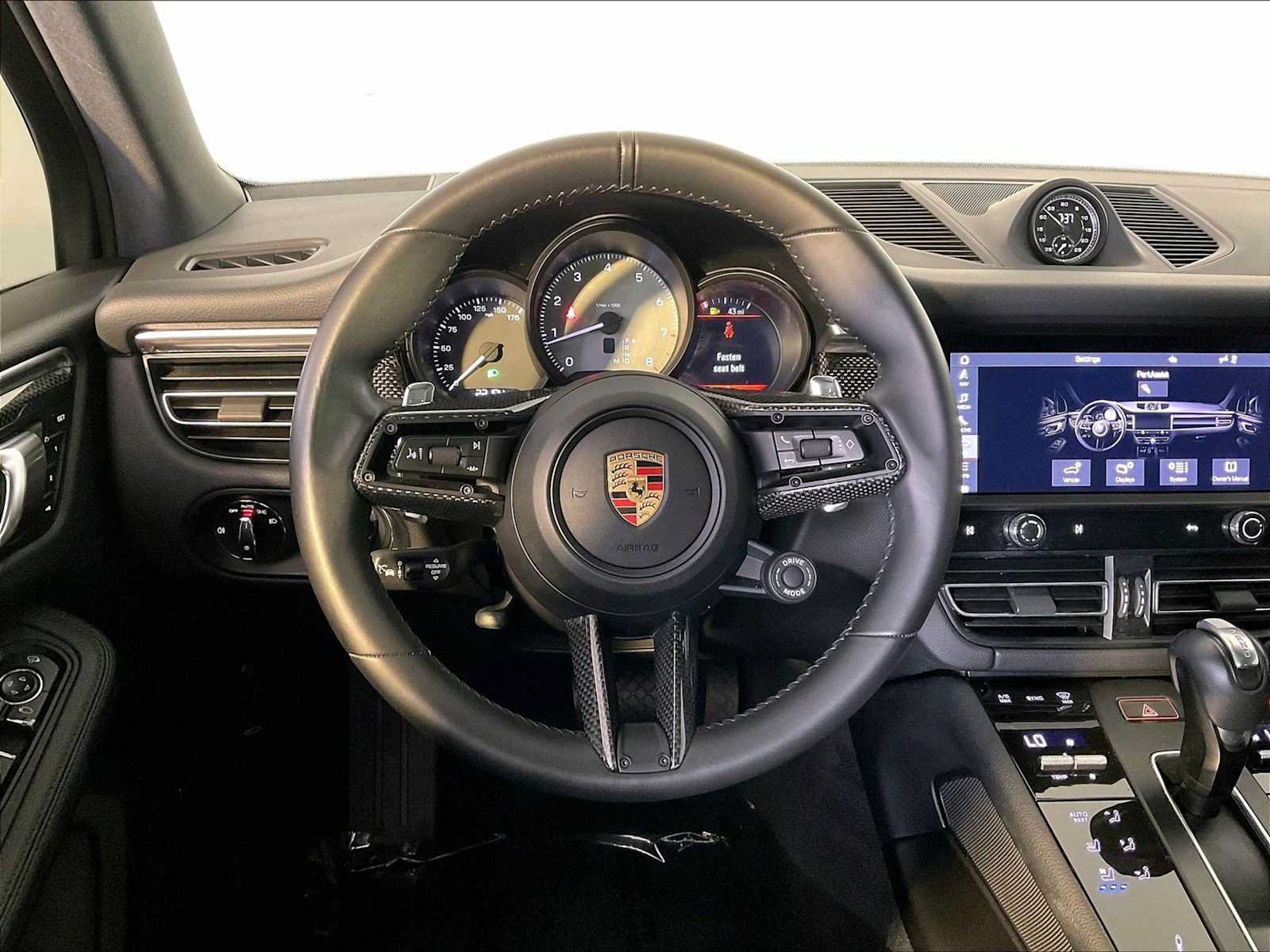 Certified 2024 Porsche Macan S AWD/4WD image 15