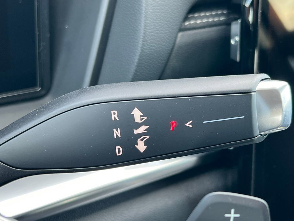 New 2026 GMC Terrain Denali w/ LPO, Floor Liner Package image 22