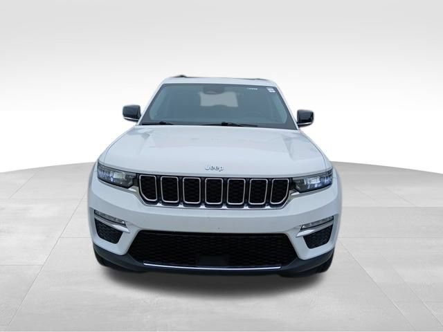 Used 2023 Jeep Grand Cherokee 4WD 4xe image 8